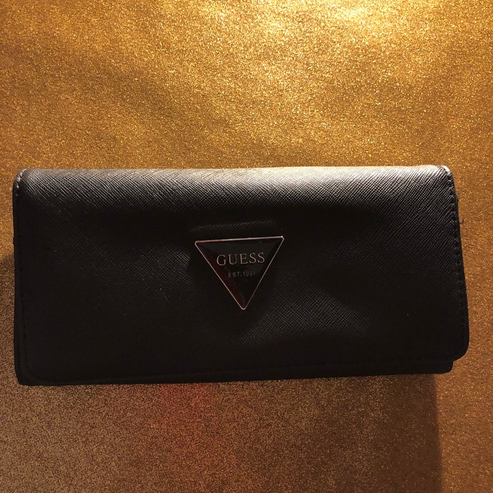 Guess wallet